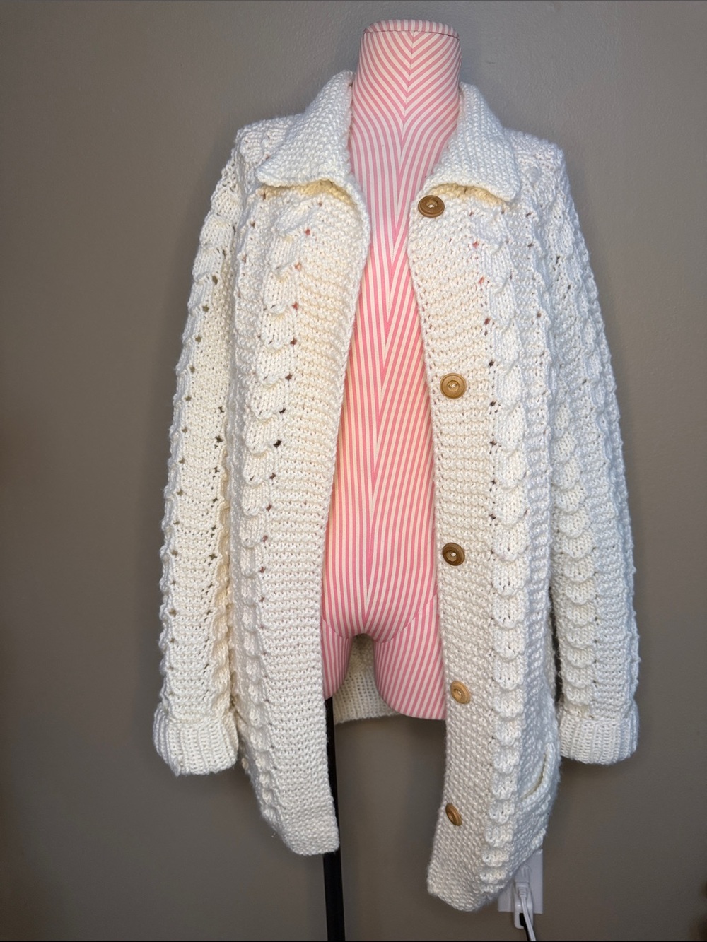 Hand Knit Chunky Cable Knit Button-Front Sweater Cardigan - Cream